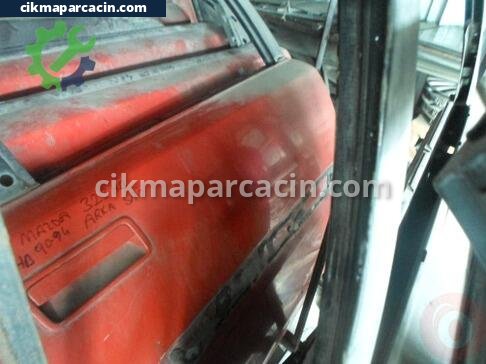 Mazda 323 Sağ Arka Kapı çıkma parça