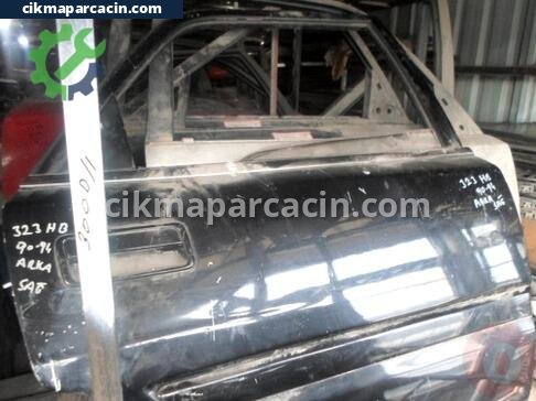 Mazda 323 Sağ Arka Kapı çıkma parça