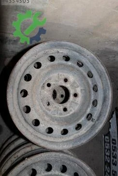 Mazda 626 Jant çıkma parça