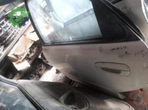 MAZDA 626 1990-1994 BEYAZ ARKA SOL KAPI ÇIKMA