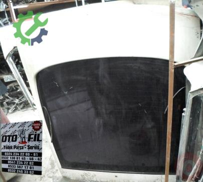 Mazda 626 Bagaj çıkma parça