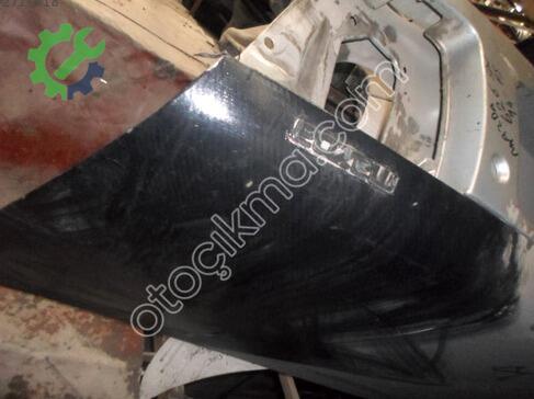 Mazda 626 Bagaj çıkma parça