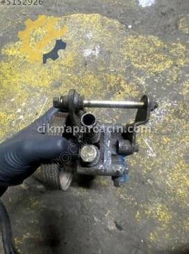 Mazda 626 Direksiyon Pompası çıkma parça