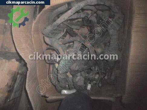 Mazda 626 Motor Tesisatı çıkma parça