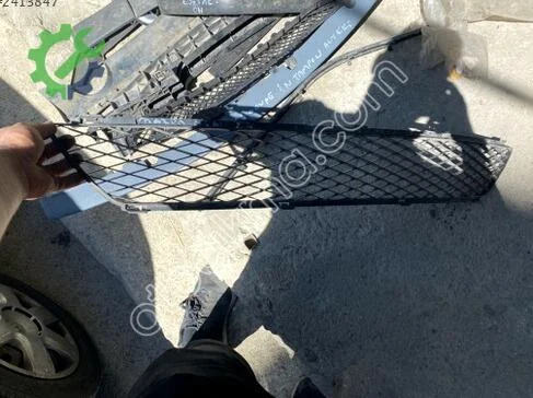 Mazda 626 Tampon Izgarası çıkma parça