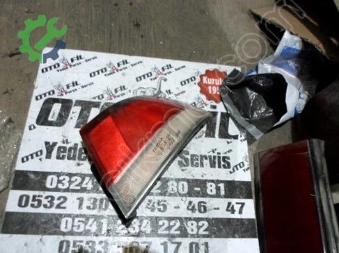Mazda 626 Sağ Arka Stop çıkma parça