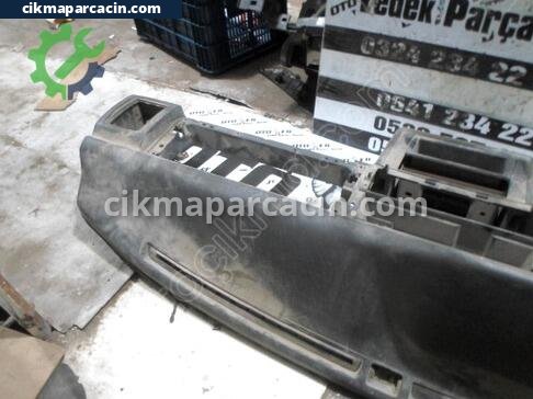 Mazda 929 Göğüs çıkma parça
