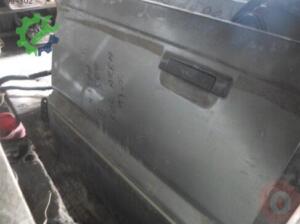 MAZDA B2500 1997-2000 GRİ ARKA SOL KAPI ÇIKMA