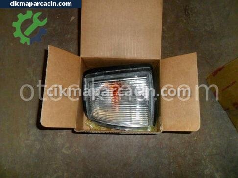 Mazda B2500 Sinyal çıkma parça