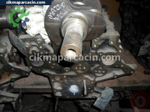 Mazda B2500 Yarım Motor çıkma parça