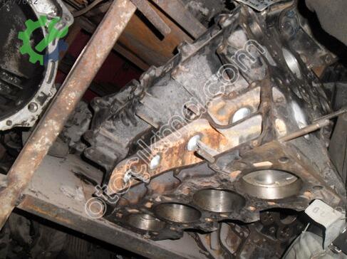 Mazda B-2500 Yarım Motor çıkma parça