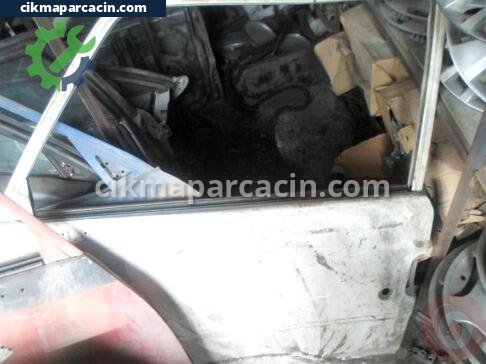 Mazda E-2200 Sol Ön Kapı çıkma parça