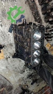Mazda E-2200 Yarım Motor çıkma parça