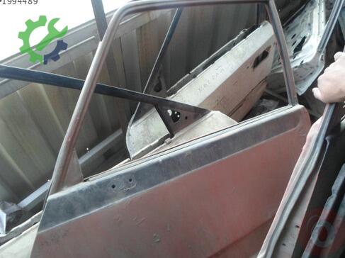 Mazda E-2200 Sol Ön Kapı çıkma parça