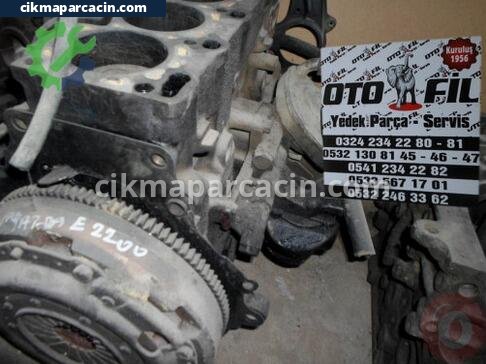 Mazda E-2200 Motor Komple çıkma parça