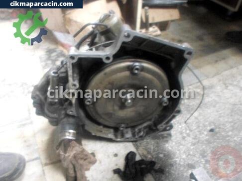 Mazda 121 Otomatik Şanzıman çıkma parça