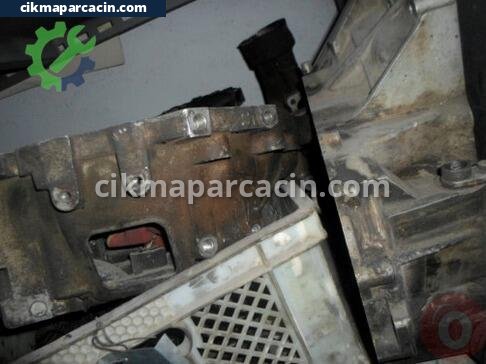 Mazda 121 Şanzıman Komple çıkma parça