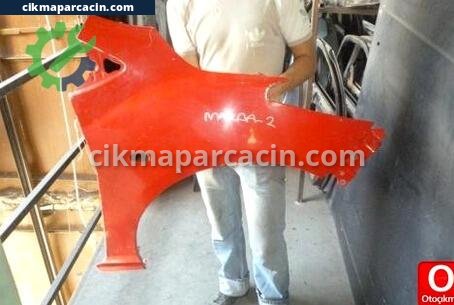 Mazda 2 Sağ Ön Çamurluk çıkma parça