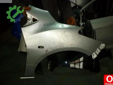 Mazda 2 Sağ Ön Çamurluk MAZDA2 çıkma parça