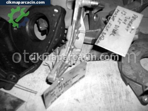 Peugeot 301 Filtre çıkma parça