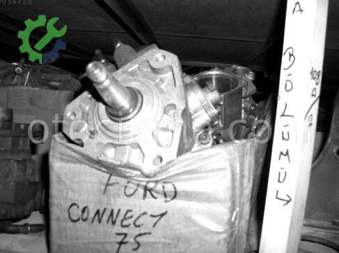Ford Tourneo Connect Yakıt Pompası çıkma parça