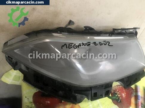Renault Megane Sağ Ön Far çıkma parça