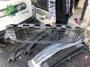 MEGANE 3 ÖN TAMPON IZGARASI RENAULT ORJİNAL ÇIKMA PARÇA