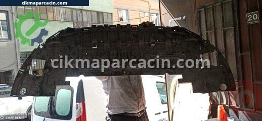 Renault Megane Ön Tampon çıkma parça
