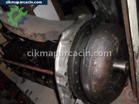 Mercedes-Benz 280 Yarım Motor çıkma parça