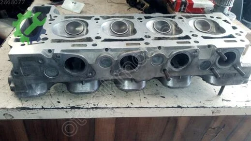 Mercedes-Benz 300 Silindir Kapağı çıkma parça