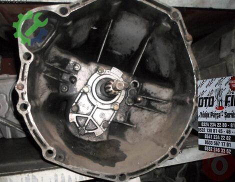 Mercedes-Benz 200 Şanzıman Komple çıkma parça