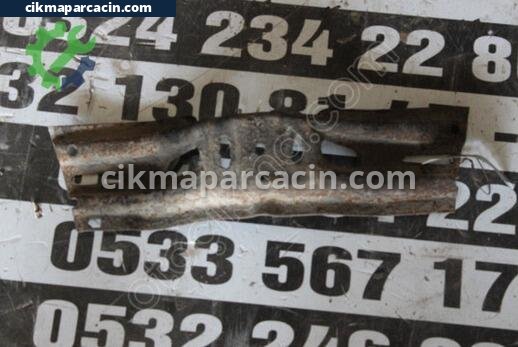 Mercedes-Benz 190 Travers çıkma parça