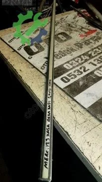 Mercedes-Benz C Serisi Sol Far Kasası çıkma parça