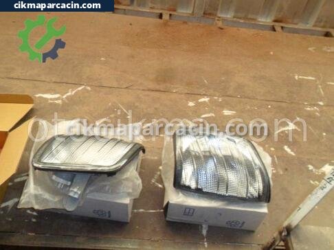 Mercedes-Benz 250 Sinyal çıkma parça