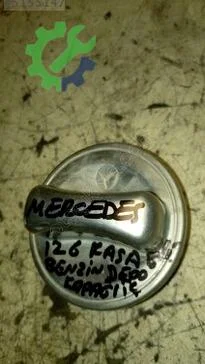 Mercedes-Benz C Serisi Depo Kapağı çıkma parça