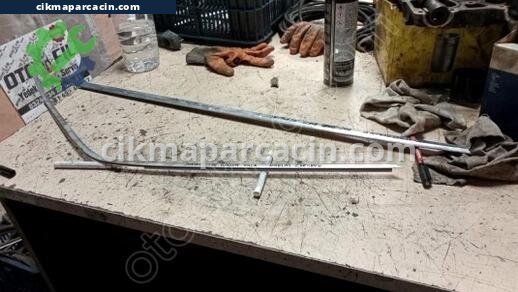Mercedes-Benz C Serisi Çıta/Krom çıkma parça
