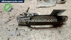 MERCEDES 1988 126 BALİNA KASA  SOL ÖN KAPI KOLU