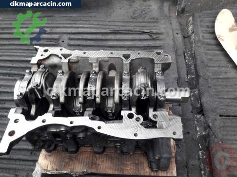 Mercedes-Benz C200 Yarım Motor çıkma parça