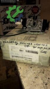 MERCEDES 906 SPRİNTER CRAFTER 2008 ÖN SAĞ KAPI KİLİDİ