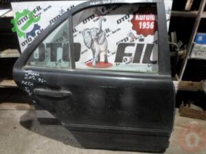 MERCEDES ARKA SAĞ 202 KASA C180 1994 SİYAH ÇIKMA