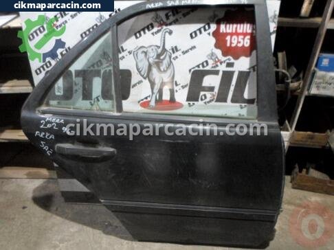 Mercedes-Benz C180 Sağ Far Kasası çıkma parça