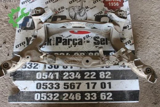 Mercedes-Benz C180 Travers çıkma parça