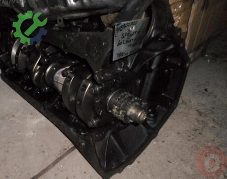 Mercedes-Benz Sprinter Yarım Motor çıkma parça