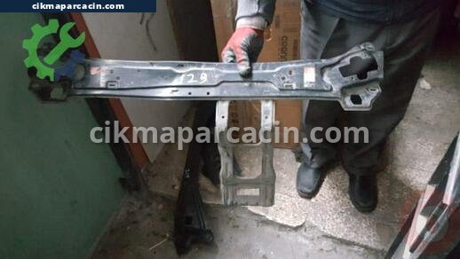 Mercedes-Benz SL Ön Panel çıkma parça