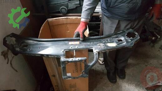 Mercedes-Benz S Serisi Ön Panel çıkma parça