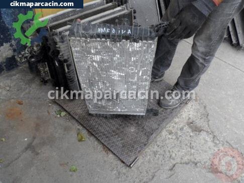 Opel Meriva Su Radyatörü çıkma parça