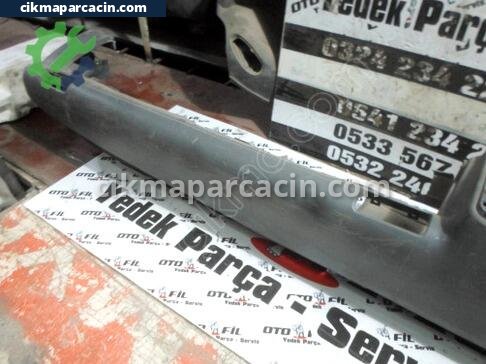 Mitsubishi Canter Göğüs çıkma parça