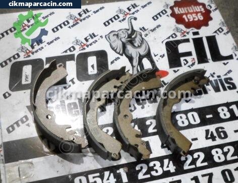 Mitsubishi Carisma Disk Fren Balatası çıkma parça