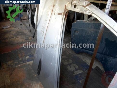 Mitsubishi Canter Sol Kapı çıkma parça