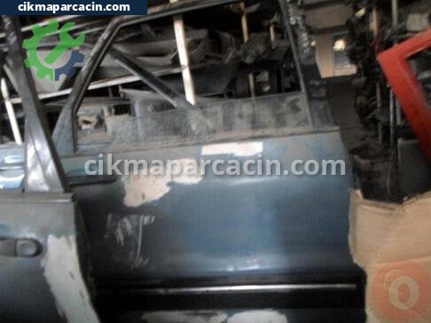 Mitsubishi Galant Sağ Arka Kapı çıkma parça